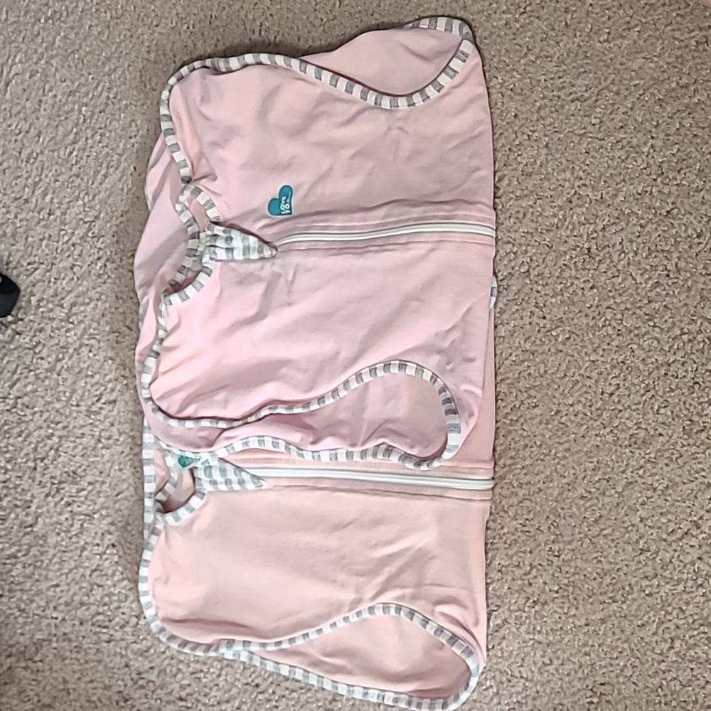 Love to dream swaddle.